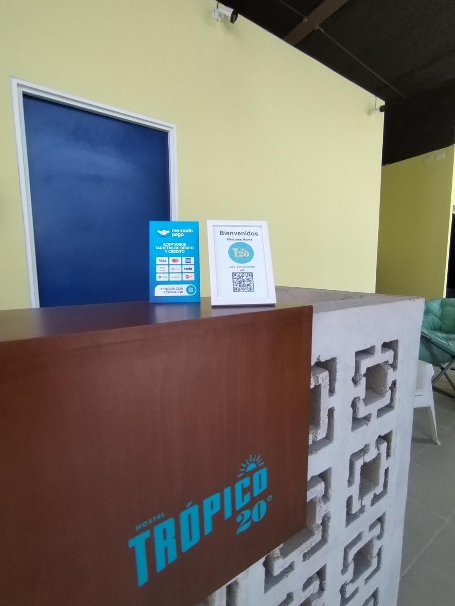 Hostel Tropico 20 Pdc Playa del Carmen Exteriér fotografie
